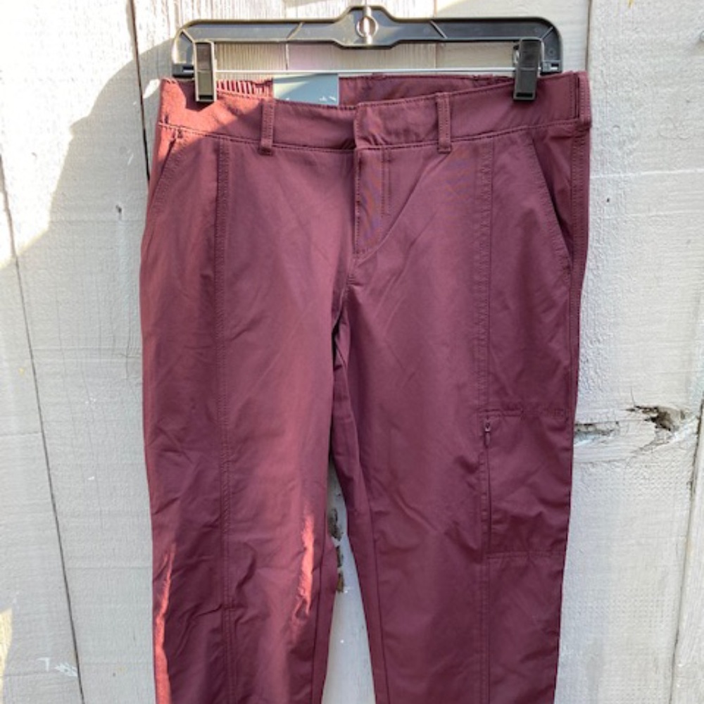 Kirkland Signature Womens Pants  NWT